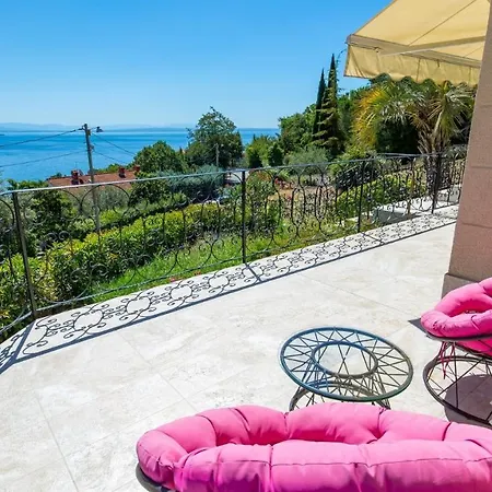 Apartment Rona Luxury Alba *